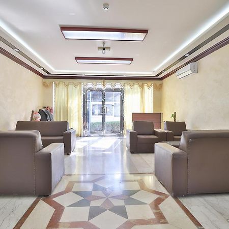 Oyo 366 Waves Hotel Ajman Eksteriør bilde