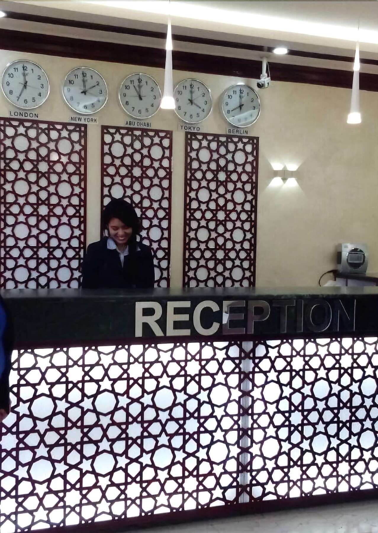 Oyo 366 Waves Hotel Ajman Eksteriør bilde