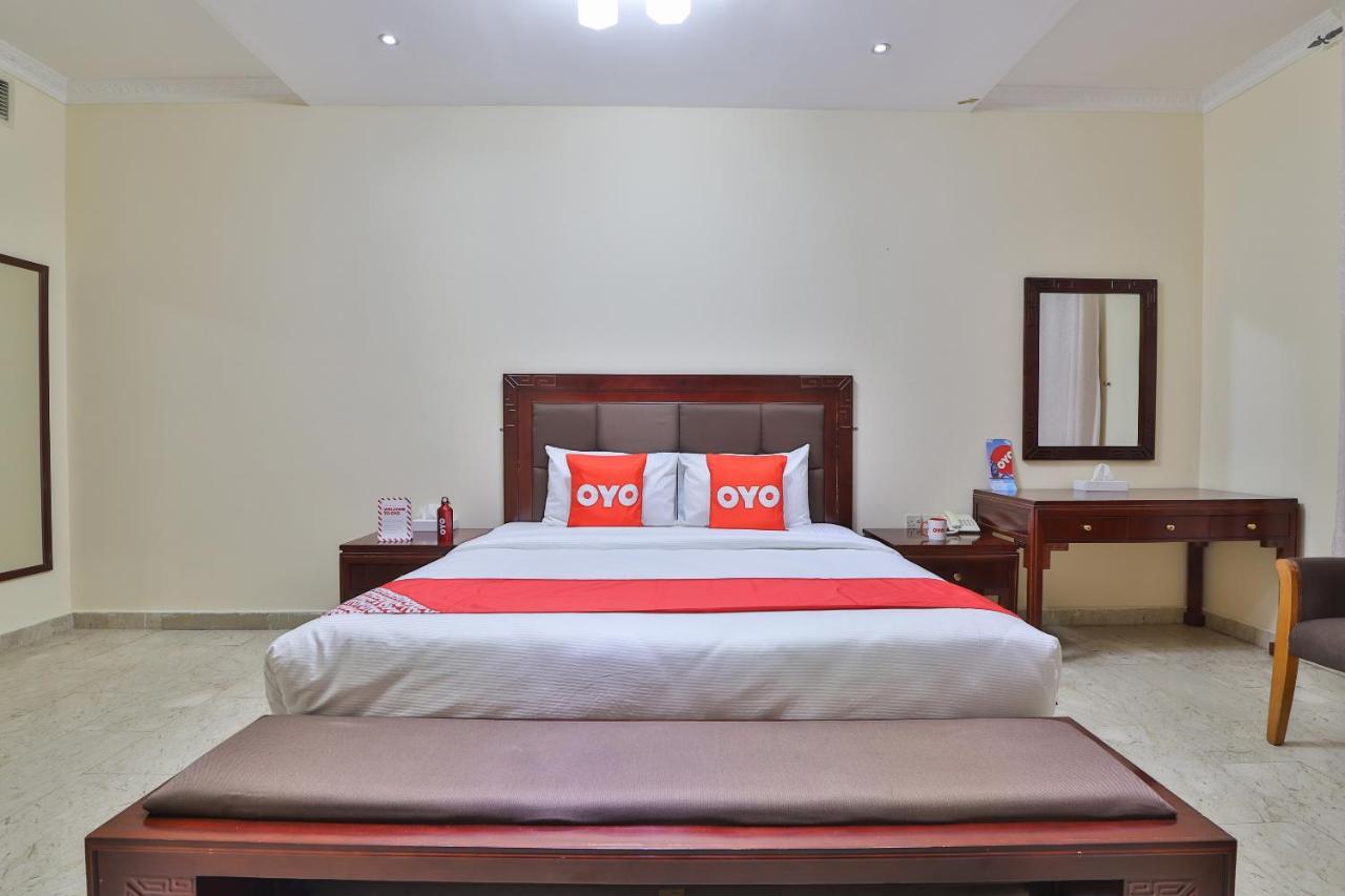 Oyo 366 Waves Hotel Ajman Eksteriør bilde